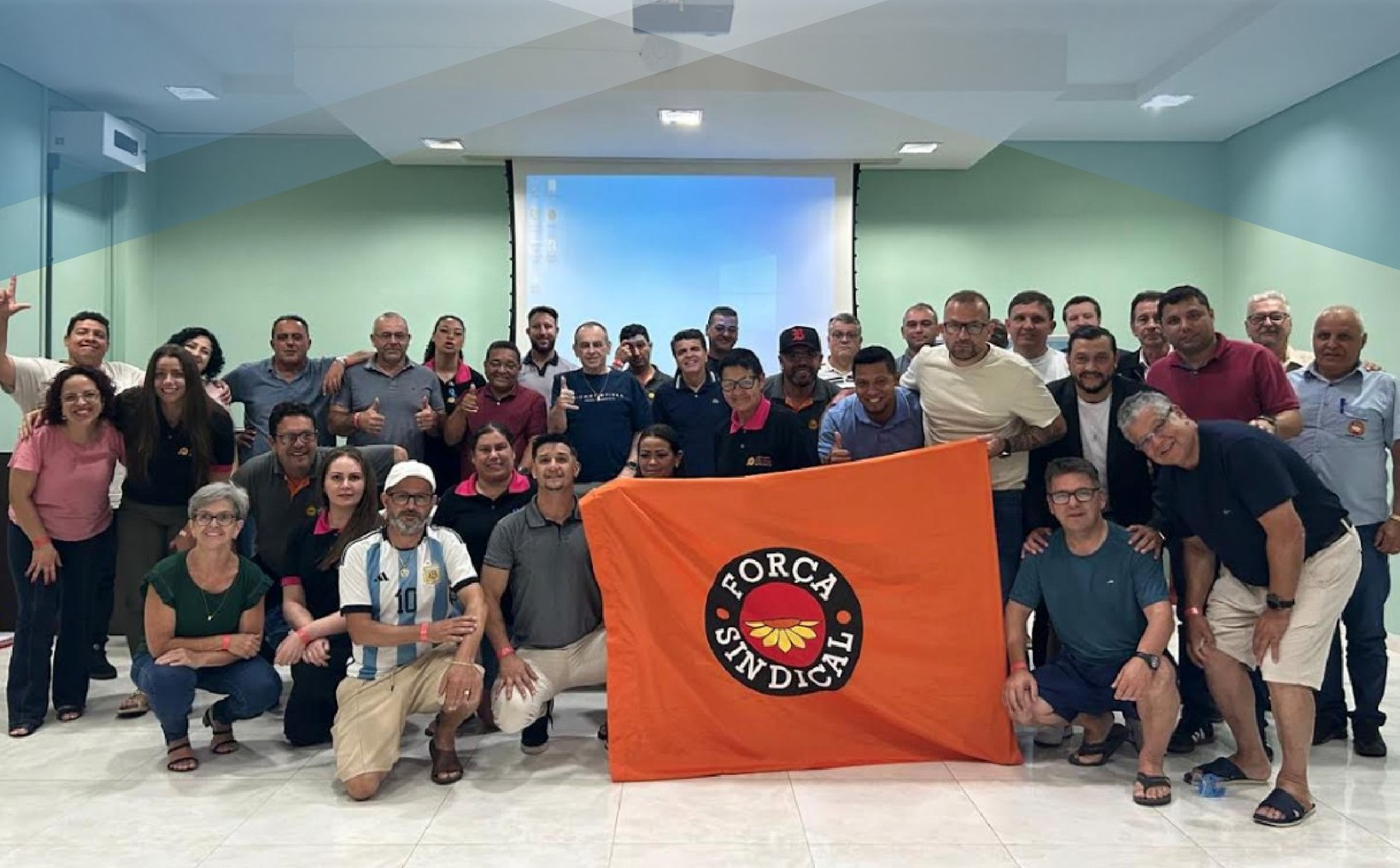 Metalúrgicos do Paraná traçam planejamento em prol da categoria